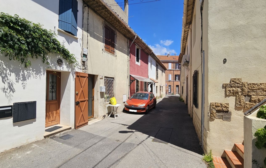 Annonces MARSEILLE16 : Maison / Villa | MARSEILLE (13016) | 49 m2 | 160 000 € 